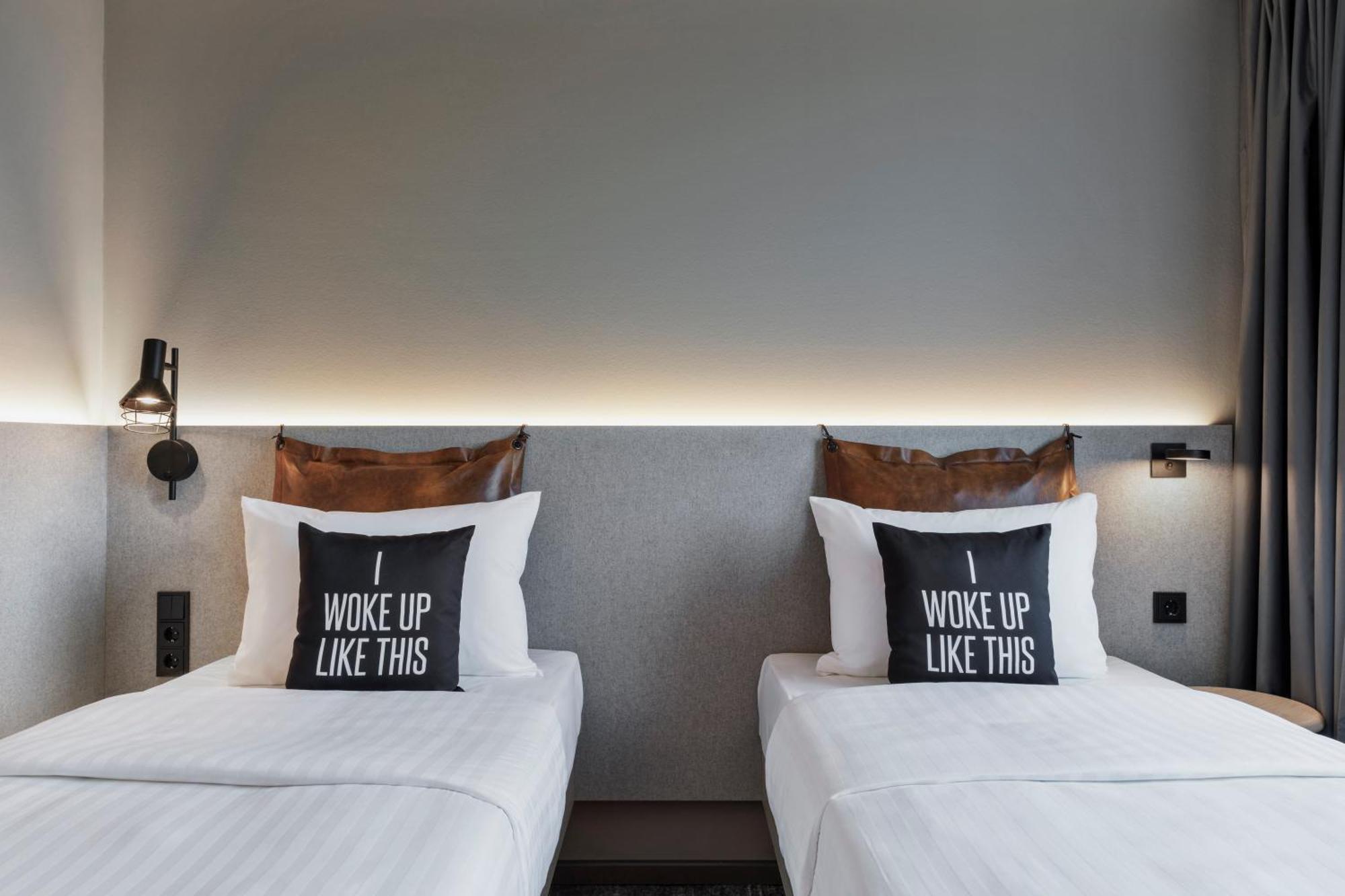 Moxy Hamburg City Luaran gambar
